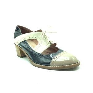 Jeffrey Campbell Ibizi Leather Wing Prayer Shoes Size: 11